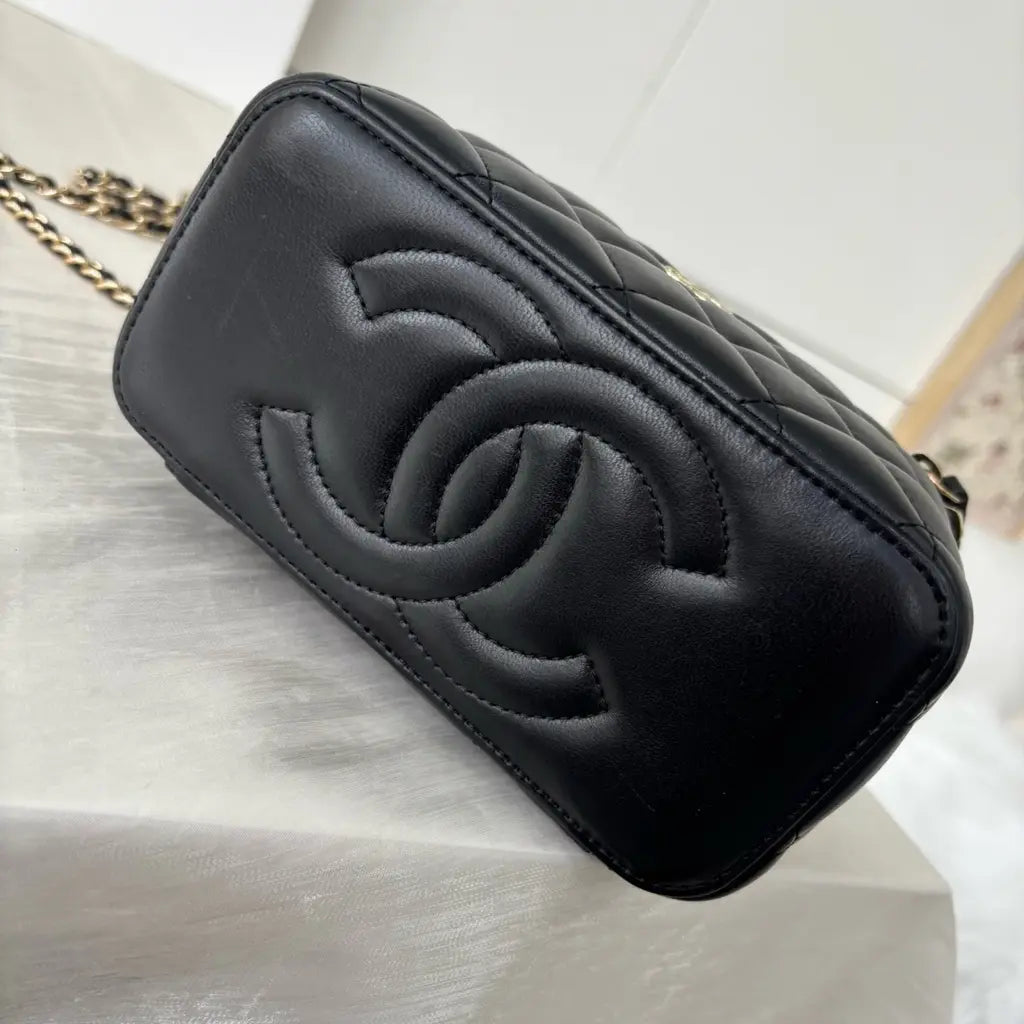 CC VANITY BAG- MIT SPIEGEL