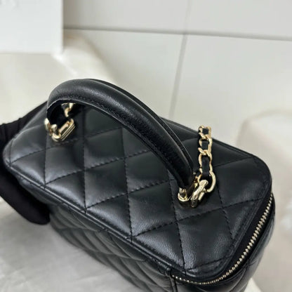 CC VANITY BAG- MIT SPIEGEL