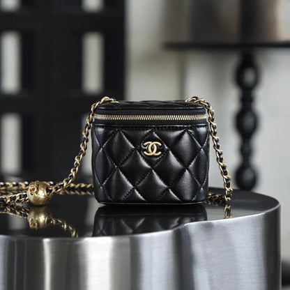 CC VANITY CASE BAG 11cm