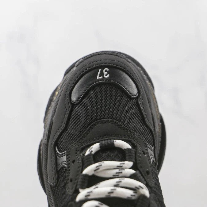 "Triple S" Sneaker