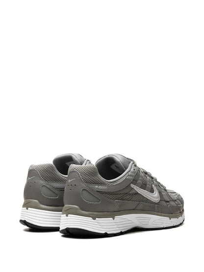 "P 600" Sneaker