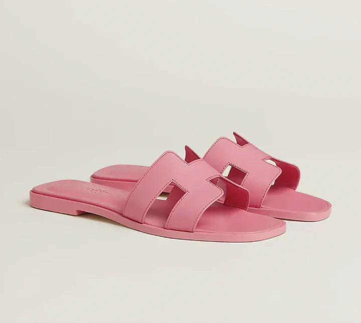 "HRMS" Sandalen