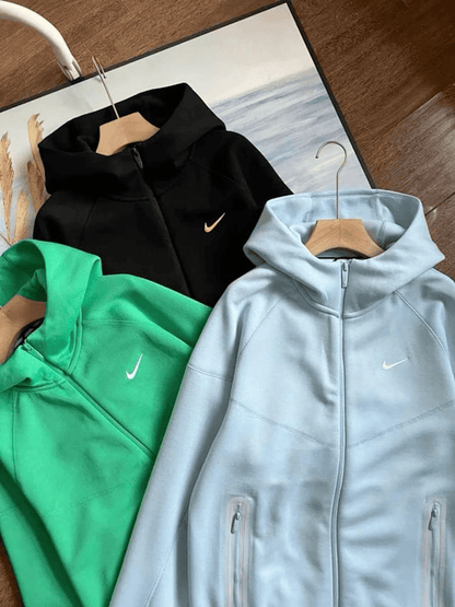 "Nocta" - Tracksuit